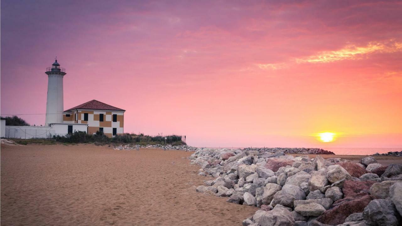 Hotel Adriatico Bibione Exterior foto